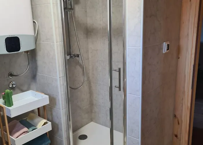 Apartment Vila Lokve 洛克维