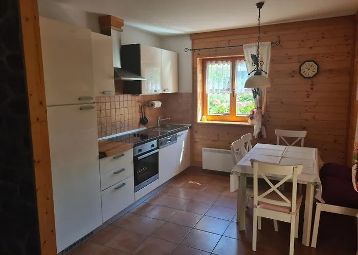 Apartment Vila Lokve 洛克维